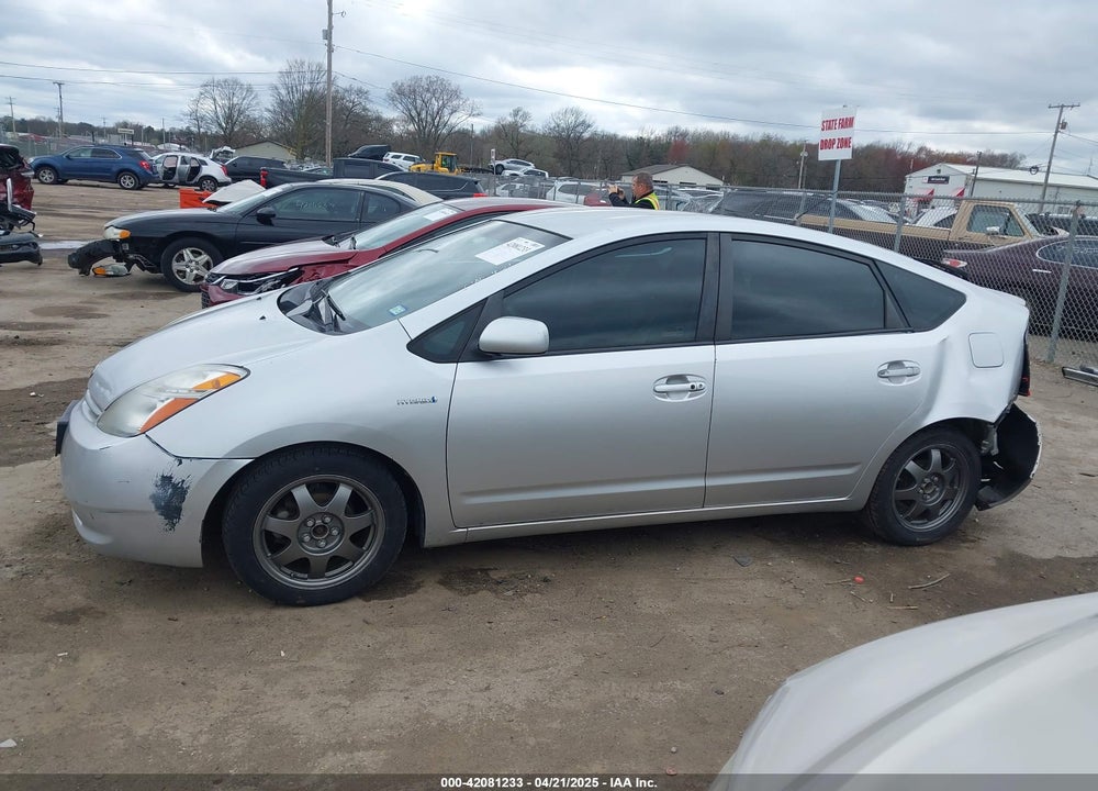 2007 TOYOTA PRIUS TOURING VIN: JTDKB20U977666406