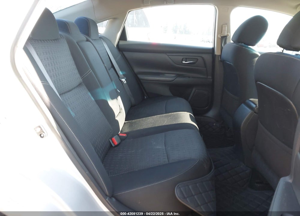 2016 NISSAN ALTIMA VIN: 1N4AL3AP2GC251416