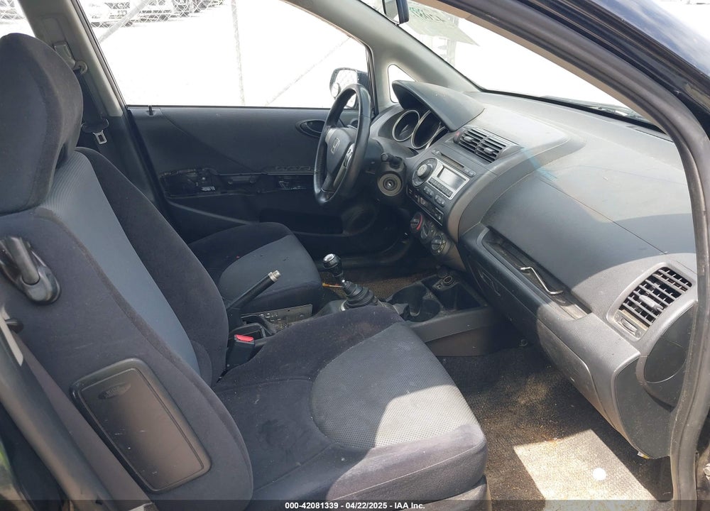 2007 HONDA FIT SPORT VIN: JHMGD37627S051981