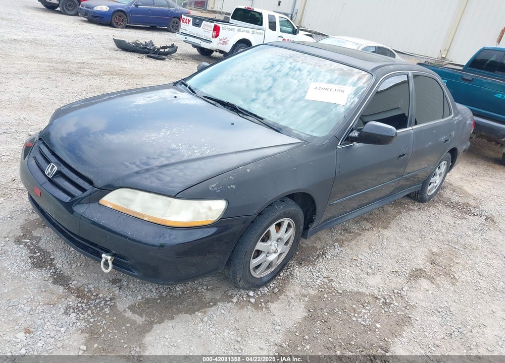 2002 HONDA ACCORD 2.3 EX/2.3 SE VIN: 1HGCG668X2A171099