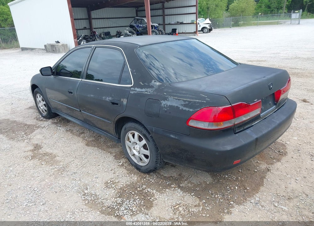 2002 HONDA ACCORD 2.3 EX/2.3 SE VIN: 1HGCG668X2A171099