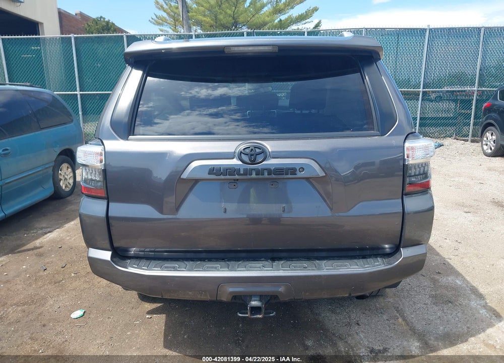2018 TOYOTA 4RUNNER SR5 PREMIUM VIN: JTEBU5JR6J5603977