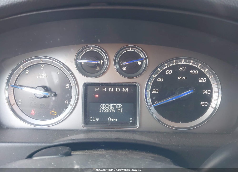2010 CADILLAC ESCALADE LUXURY VIN: 1GYUKBEF6AR122941