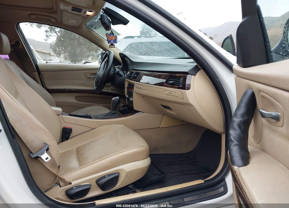 2010 BMW 3 SERIES VIN: WBAPH5G59ANM70051