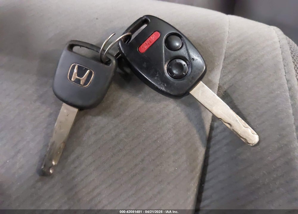 2010 HONDA CIVIC VIN: 2HGFA1F56AH563892