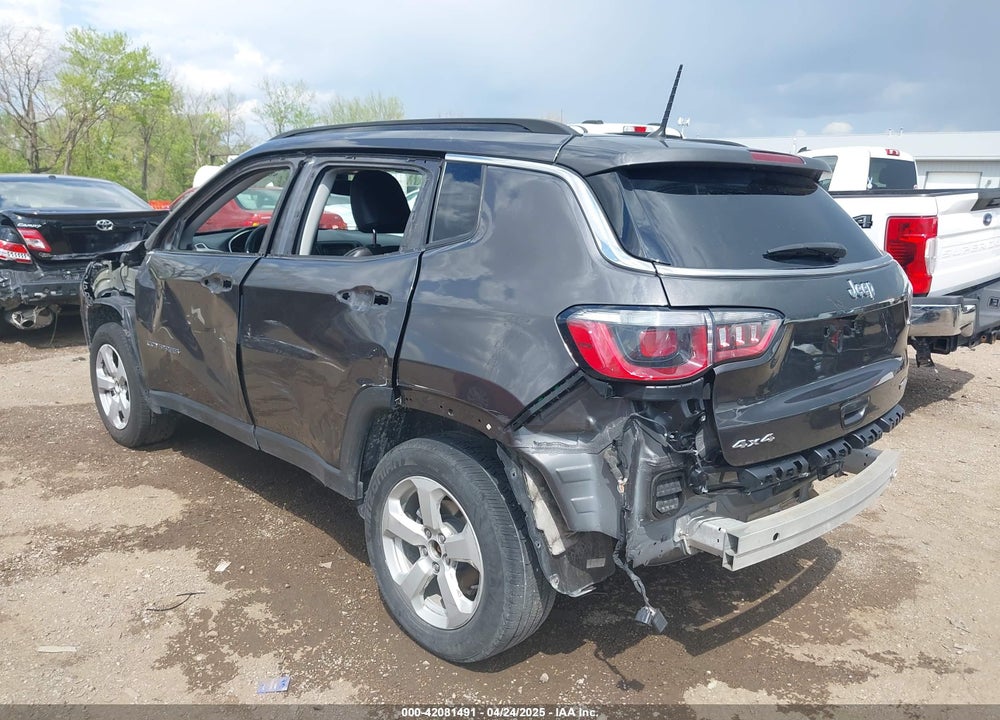 2018 JEEP COMPASS VIN: 3C4NJDBBXJT342522