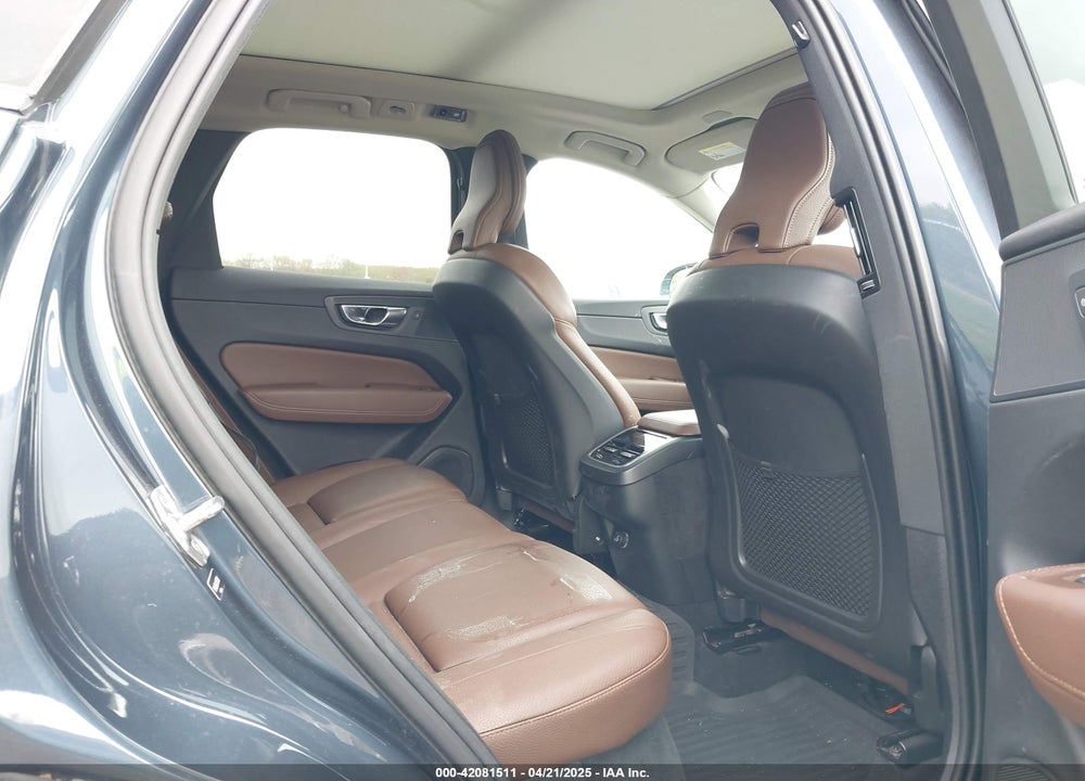 2020 VOLVO XC60 VIN: YV4A22RLXL1587598