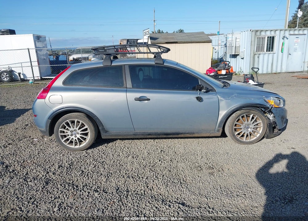 2011 VOLVO C30 VIN: YV1672MK4B2248010