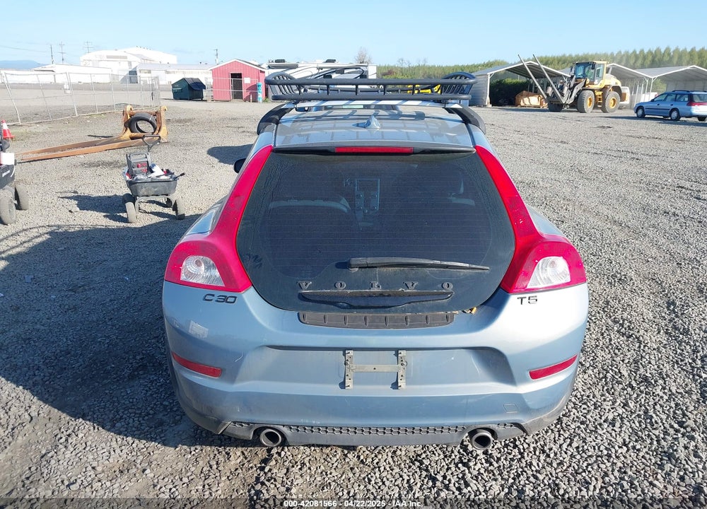 2011 VOLVO C30 VIN: YV1672MK4B2248010