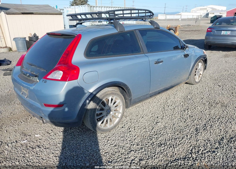 2011 VOLVO C30 VIN: YV1672MK4B2248010