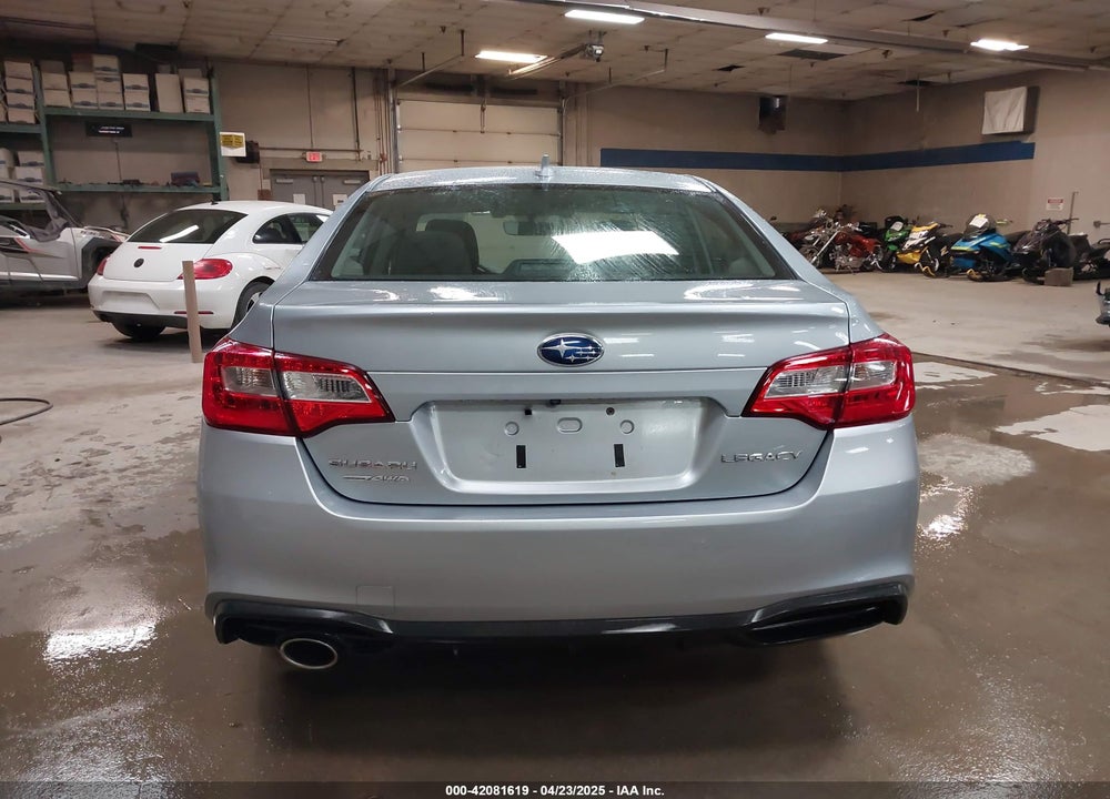 2018 SUBA LEGACY PREMIUM VIN: 4S3BNAF65J3038108