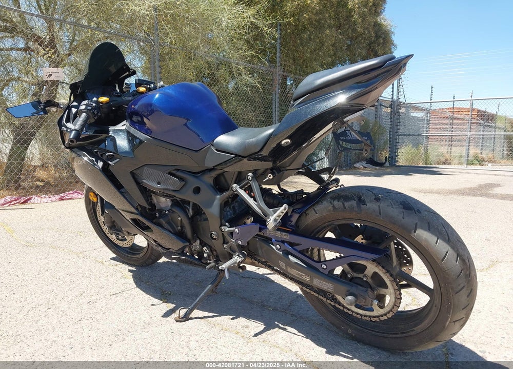 2024 KAWASAKI ZX400 P VIN: ML5ZXCP16RDA18993