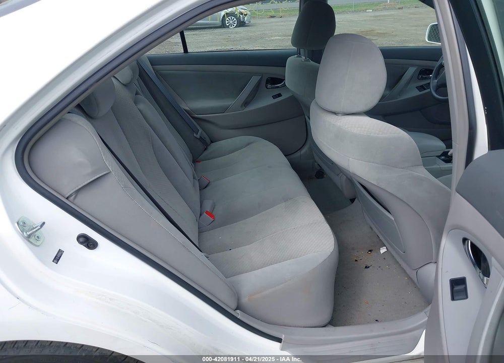 2009 TOYOTA CAMRY VIN: 4T1BE46K09U864235