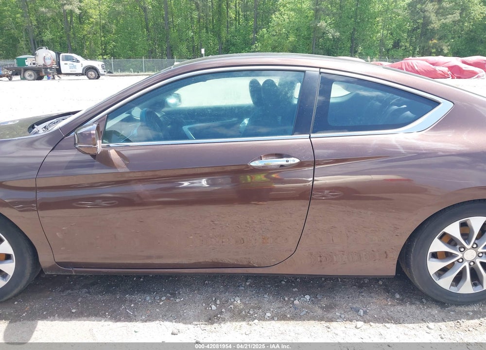 2014 HONDA ACCORD EX VIN: 1HGCT1B7XEA003317