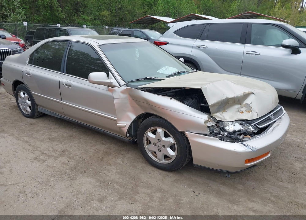 1997 HONDA ACCORD EX V6 VIN: 1HGCE6678VA007335