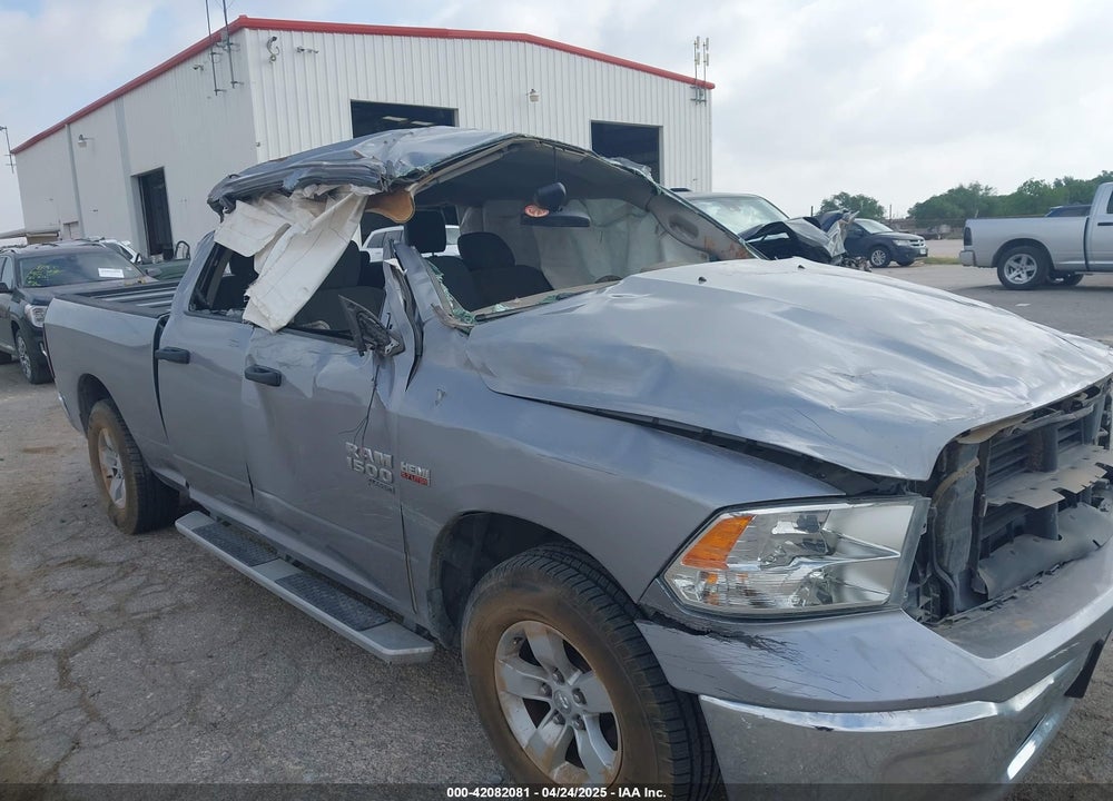 2019 RAM 1500 CLASSIC TRADESMAN 4X2 6'4 BOX VIN: 1C6RR6FT0KS723363