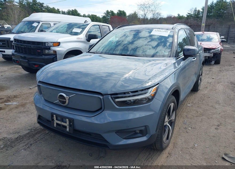2021 VOLVO XC40 RECHARGE PURE ELECTRIC VIN: YV4ED3UR9M2600401