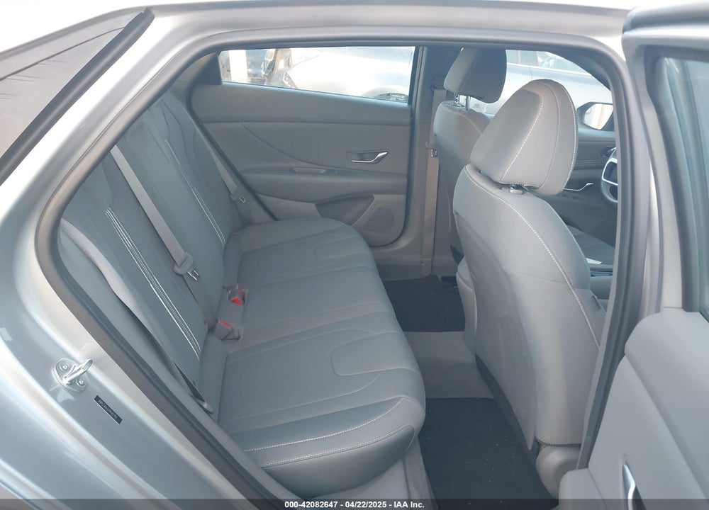 2023 HYUNDAI ELANTRA SEL VIN: 5NPLS4AG7PH117792