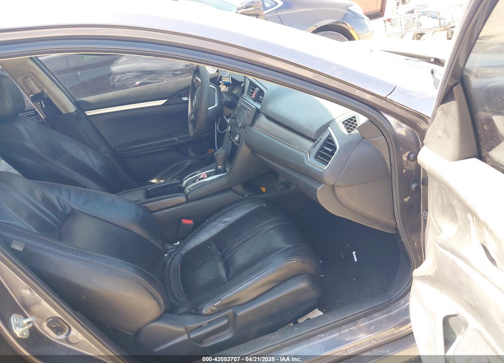 2018 HONDA CIVIC LX VIN: 19XFC2F50JE014313