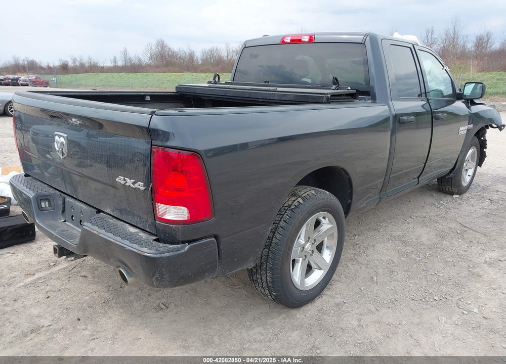 2018 RAM 1500 VIN: 1C6RR7FT0JS198602
