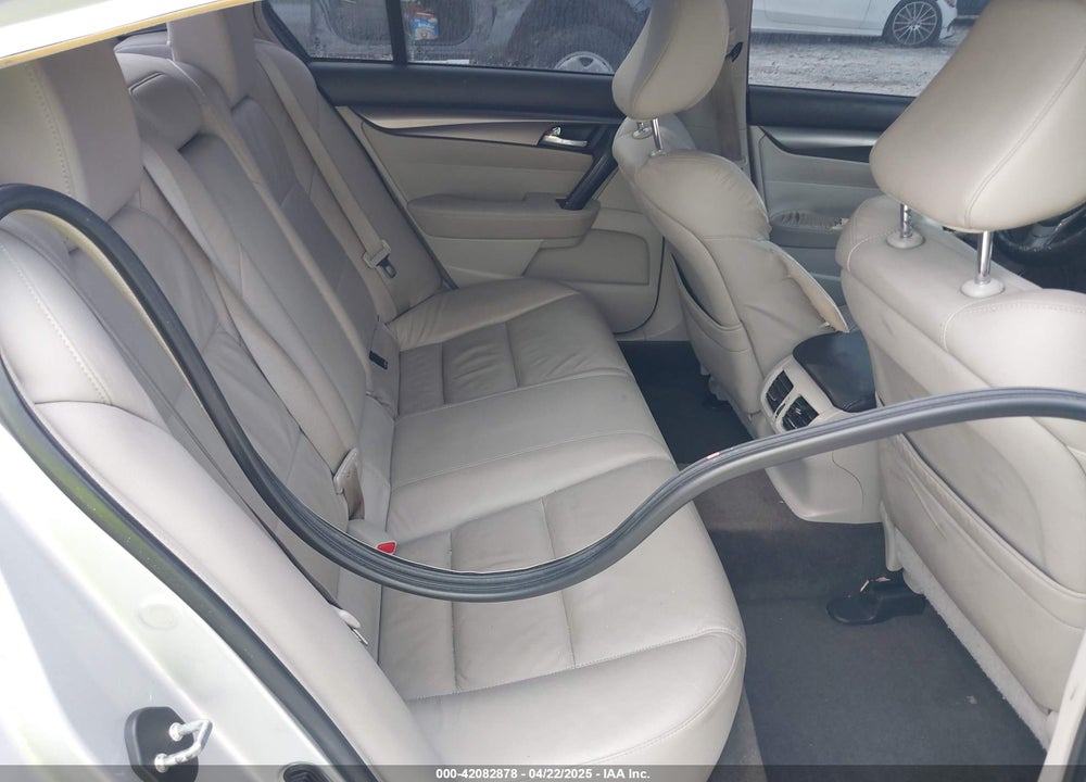 2013 ACURA TL VIN: 19UUA8F27DA016767