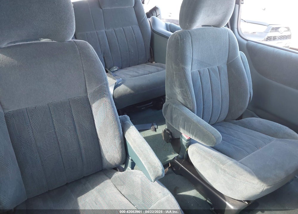 1999 CHEVROLET VENTURE VIN: 1GNDX03E1XD260454