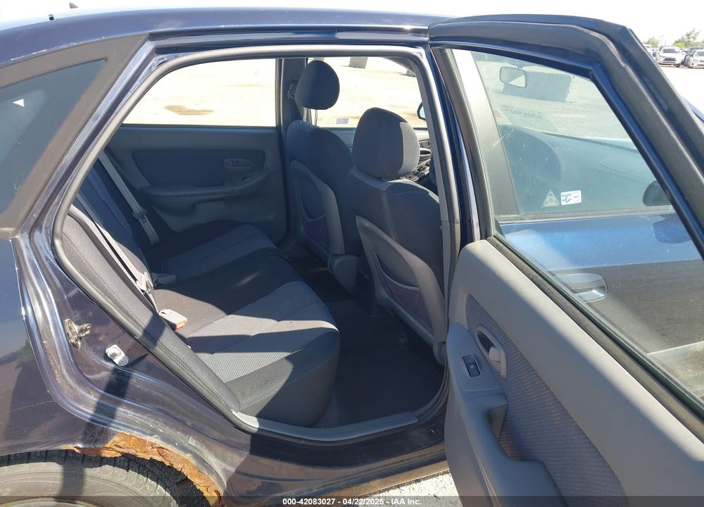 2005 HYUNDAI ELANTRA GLS/GT VIN: KMHDN56D85U166496