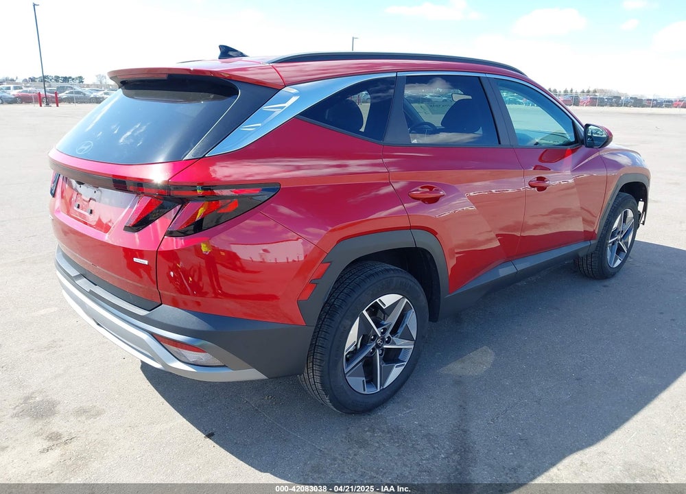 2025 HYUNDAI TUCSON VIN: 5NMJBCDE1SH451558