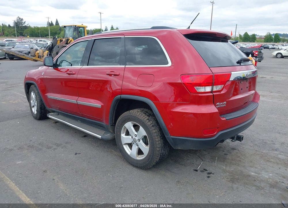 2011 JEEP GRAND CHEROKEE VIN: 1J4RR4GTXBC542500