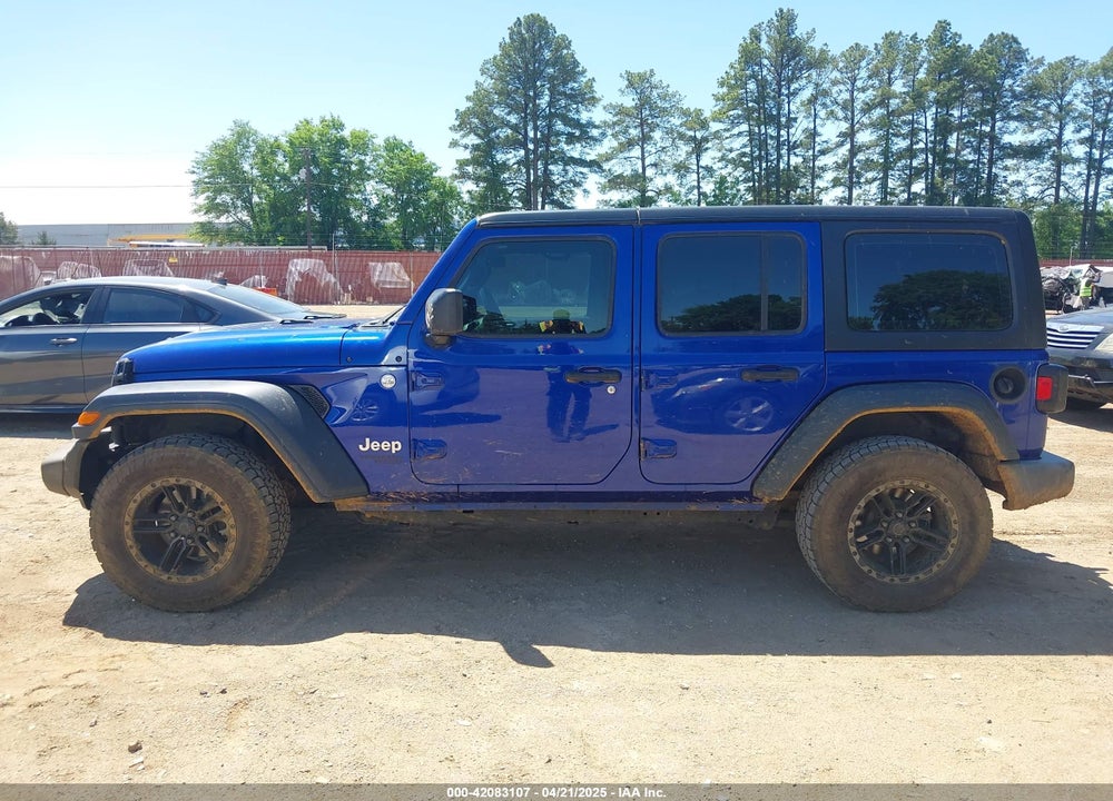 2018 JEEP WRANGLER UNLIMITED SPORT 4X4 VIN: 1C4HJXDG4JW179772