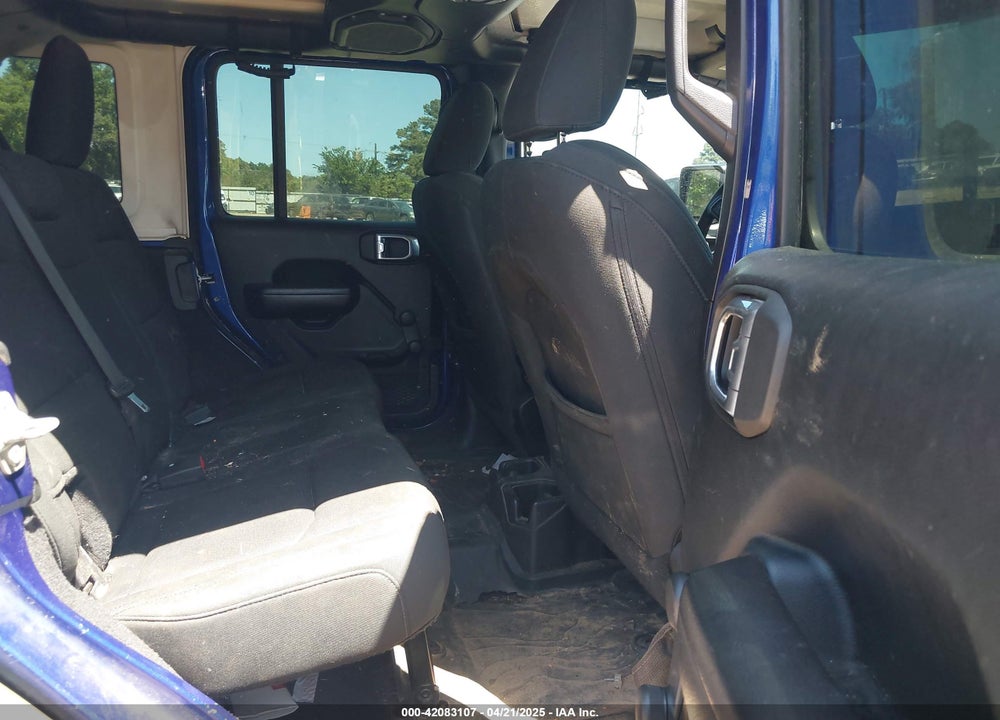 2018 JEEP WRANGLER UNLIMITED SPORT 4X4 VIN: 1C4HJXDG4JW179772