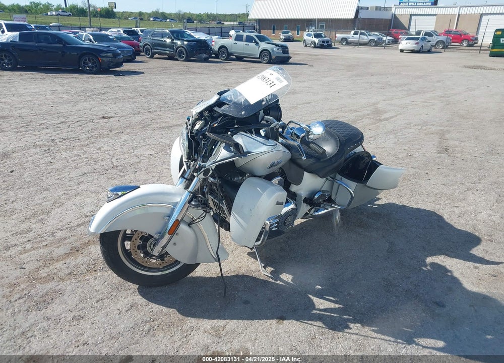 2018 INDIAN MOTORCYCLE CO. ROADMASTER VIN: 56KTRAAA1J3366009