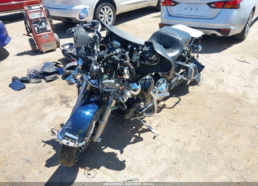 2013 HARLEY-DAVIDSON FLHTK ELECTRA GLIDE ULTRA LTD VIN: 1HD1KEM18DB608064