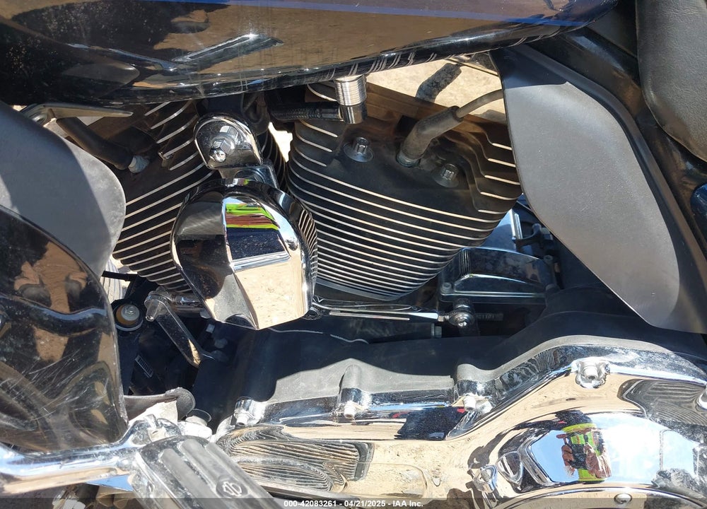 2013 HARLEY-DAVIDSON FLHTK ELECTRA GLIDE ULTRA LTD VIN: 1HD1KEM18DB608064