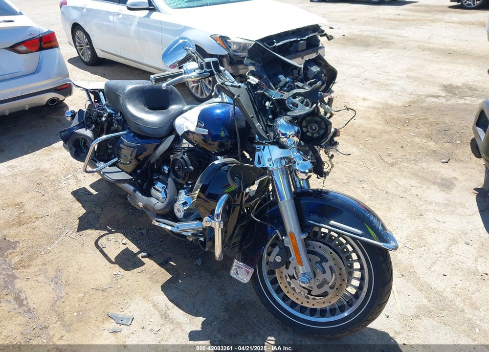 2013 HARLEY-DAVIDSON FLHTK ELECTRA GLIDE ULTRA LTD VIN: 1HD1KEM18DB608064