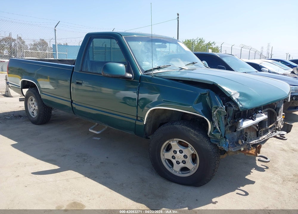 1990 CHEVROLET GMT-400 K2500 VIN: 1GCFK24K6LZ159200