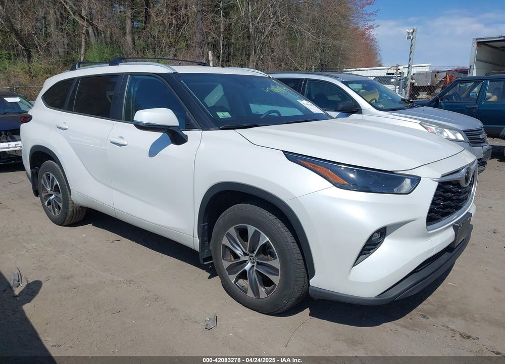 2024 TOYOTA HIGHLANDER LE/XLE/XSE/LIMITED/PLATINUM VIN: 5TDKDRBH6RS544226