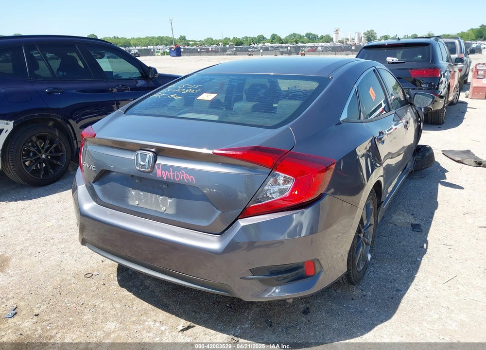 2018 HONDA CIVIC VIN: 2HGFC2F55JH602343