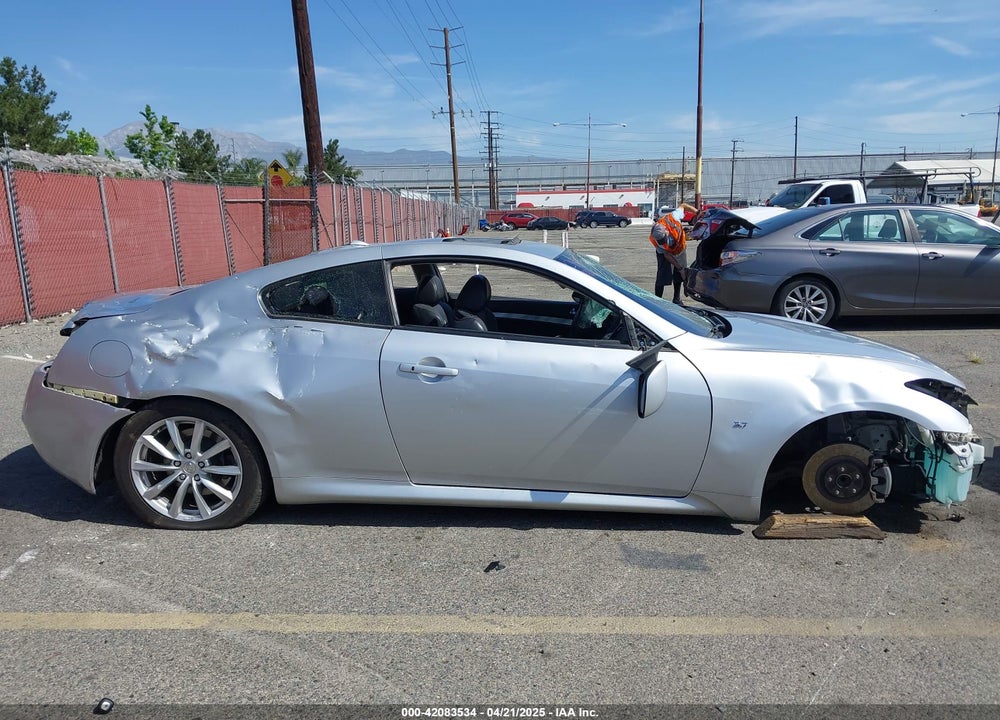 2014 INFINITI Q60 JOURNEY VIN: JN1CV6EK9EM113055