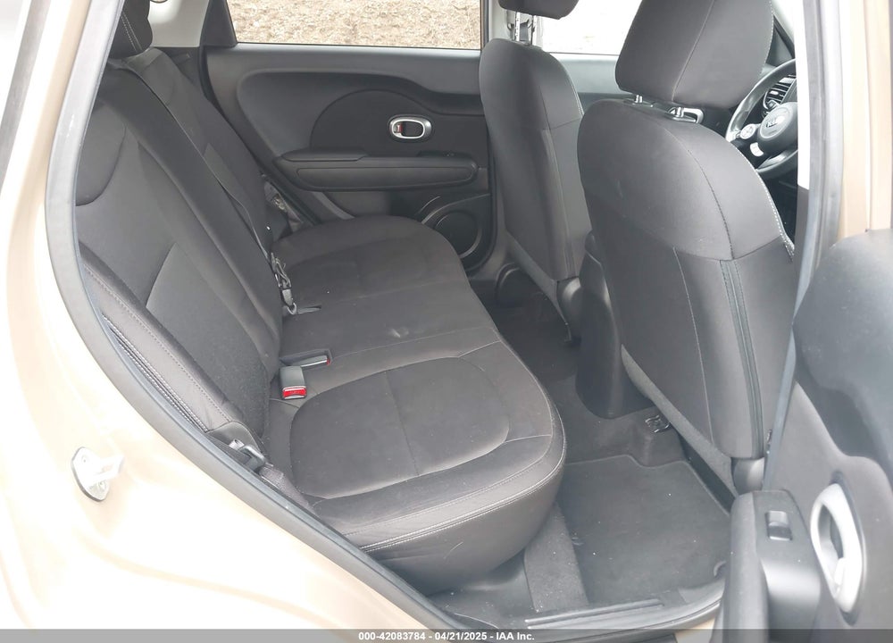 2016 KIA SOUL VIN: KNDJN2A28G7333372