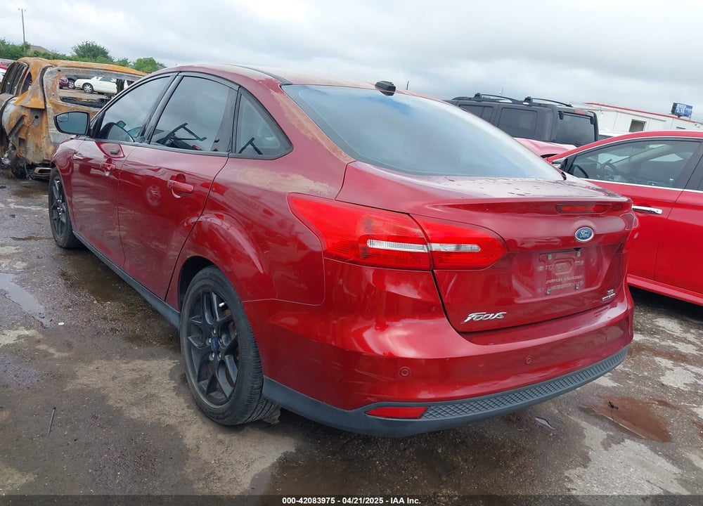 2016 FORD FOCUS SE VIN: 1FADP3F21GL252622