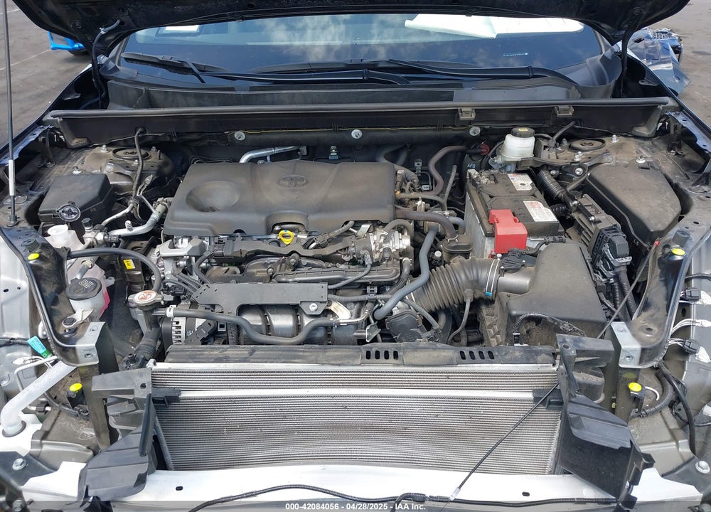 2024 TOYOTA RAV4 XLE PREMIUM VIN: JTMC1RFV0RJ027160