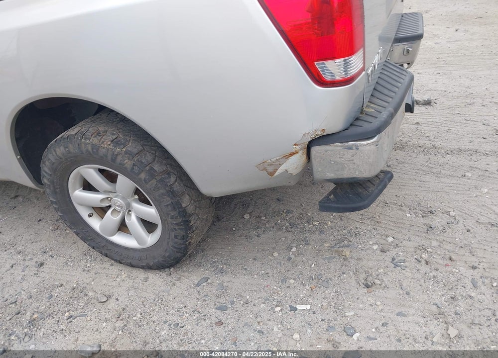 2011 NISSAN TITAN S VIN: 1N6BA0EK2BN322206