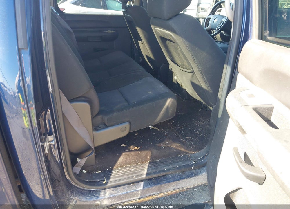 2011 CHEVROLET SILVERADO VIN: 3GCPKSE35BG314698