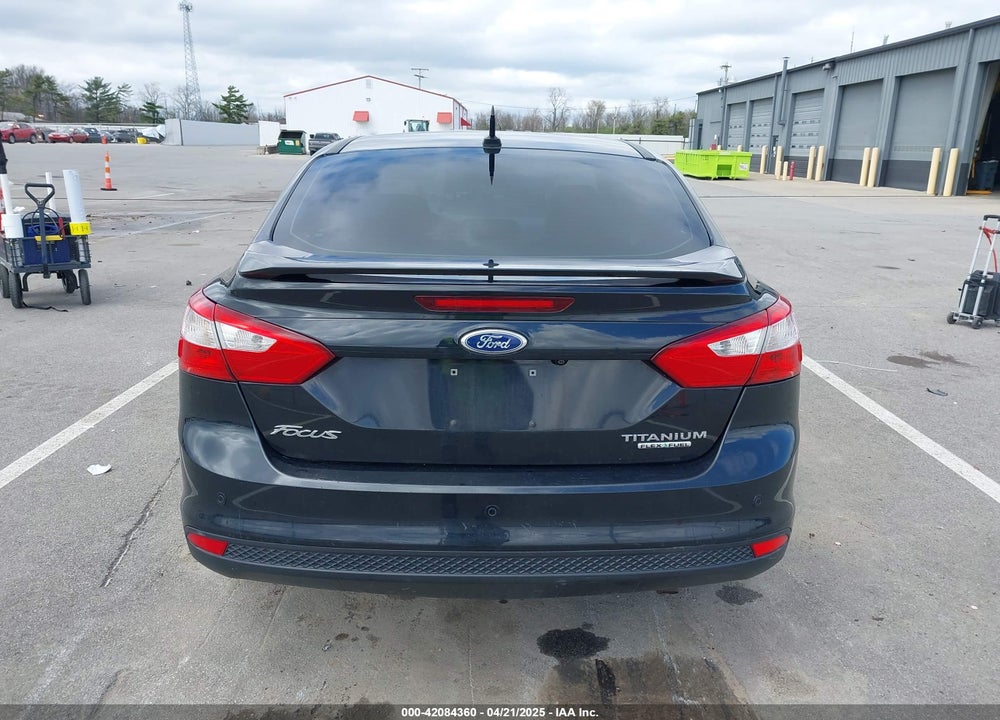 2013 FORD FOCUS VIN: 1FADP3J20DL127971