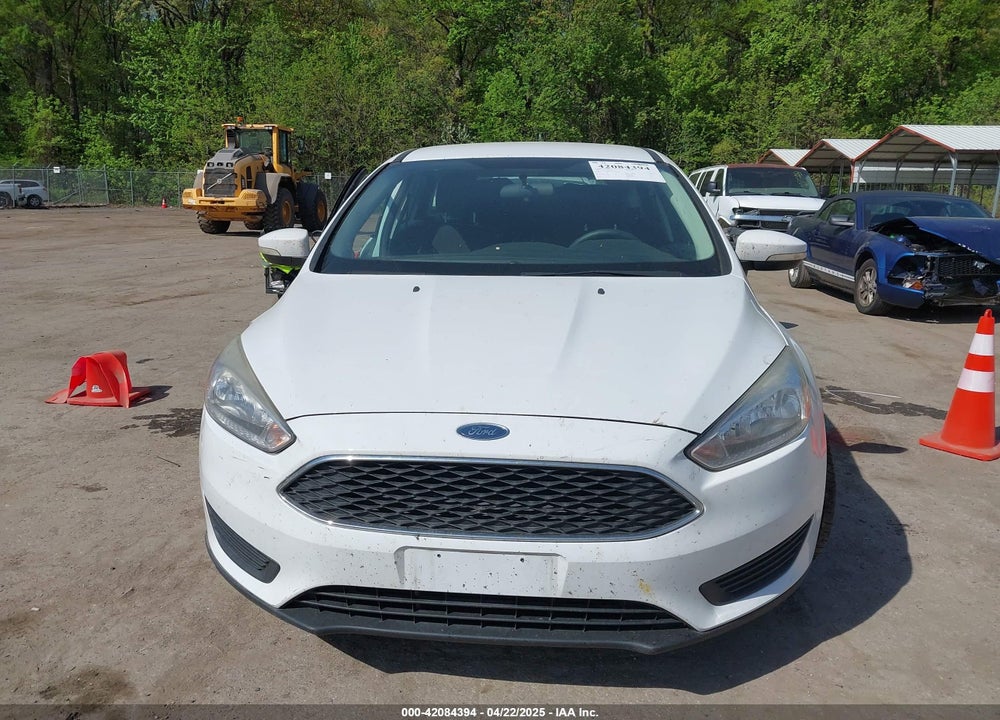 2017 FORD FOCUS VIN: 1FADP3K2XHL332010