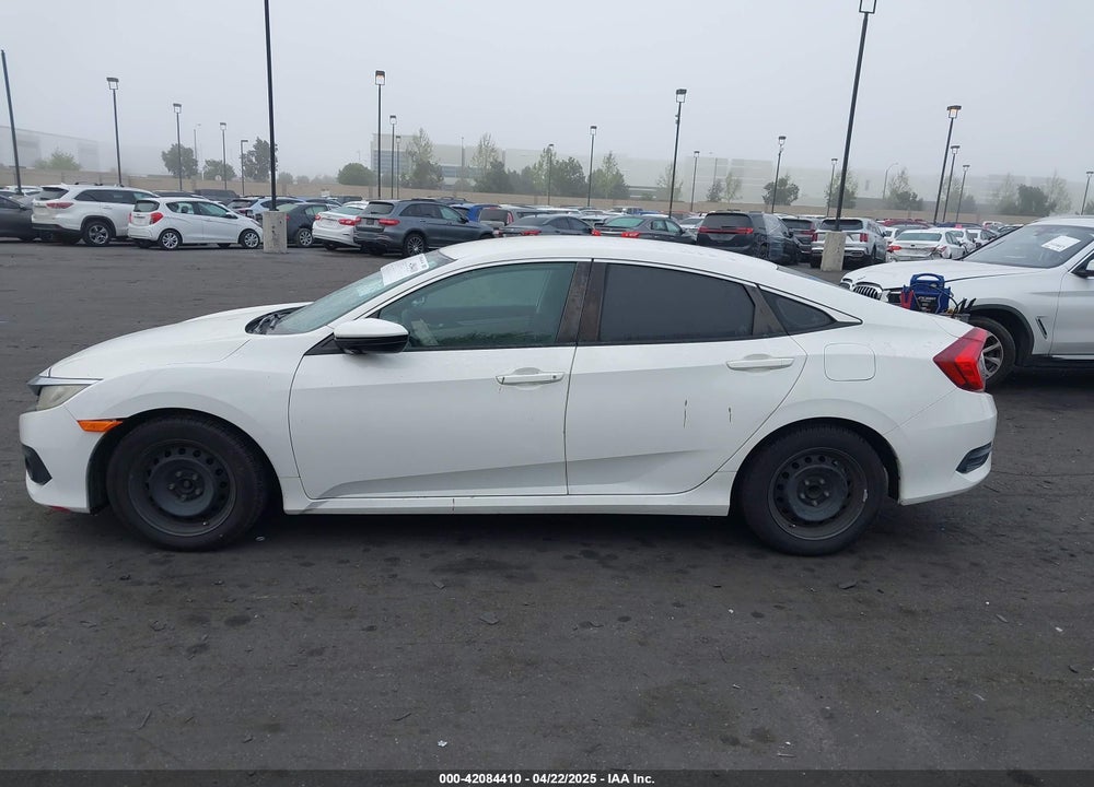 2018 HONDA CIVIC LX VIN: 2HGFC2F57JH502776