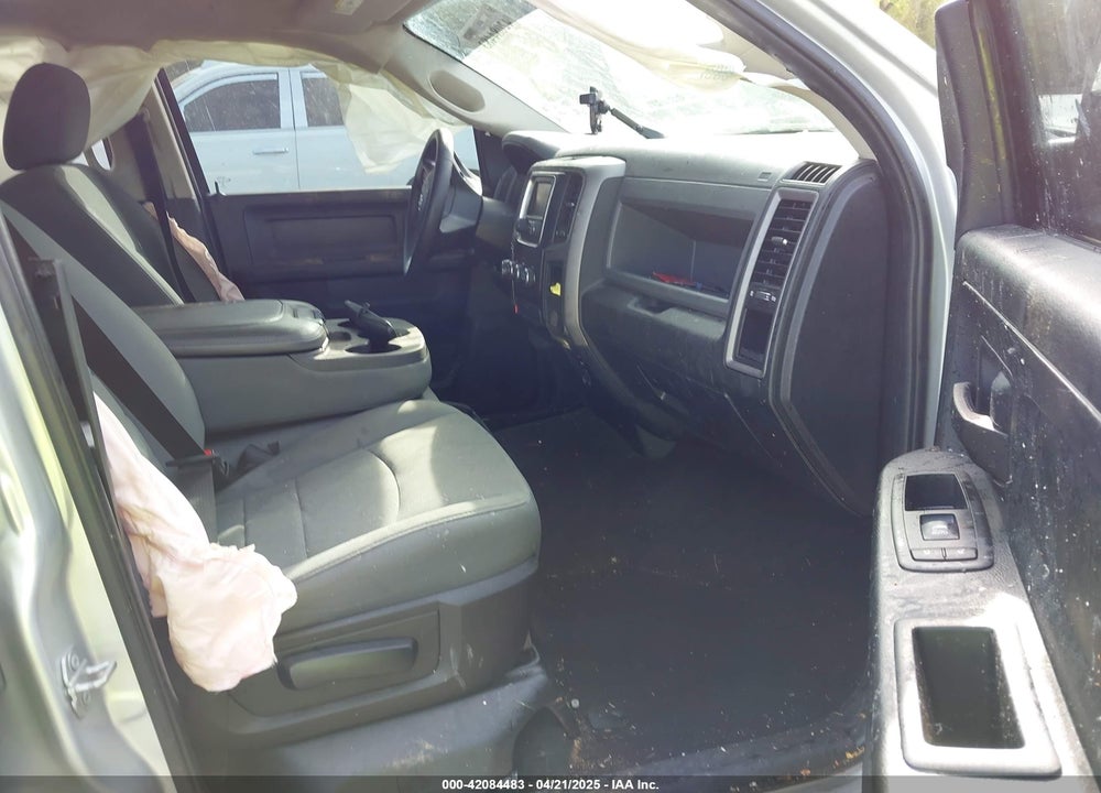 2017 RAM 1500 VIN: 1C6RR6KT0HS855246