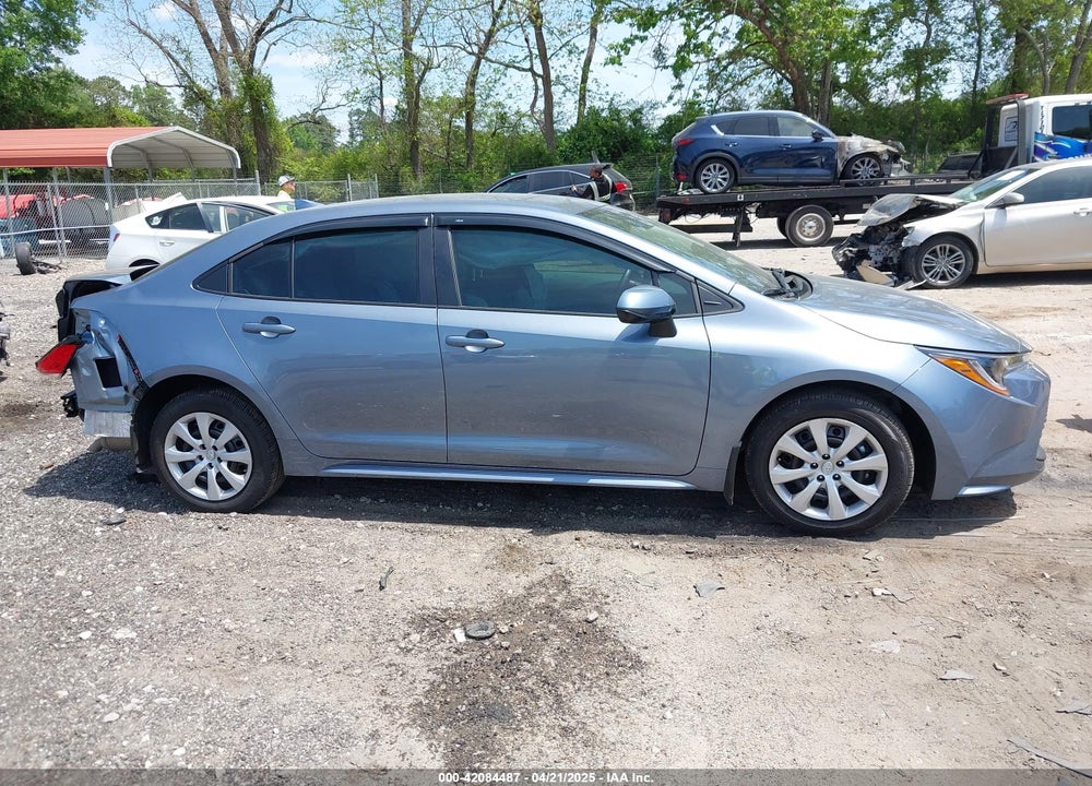 2025 TOYOTA COROLLA VIN: 5YFB4MDE3SP272898