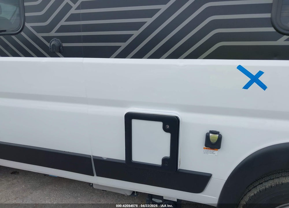 2023 RAM PROMASTER 2500 VIN: 3C6LRVDG5NE101211
